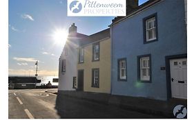 Oyster Cottage- Relaxing Retreat By The Sea